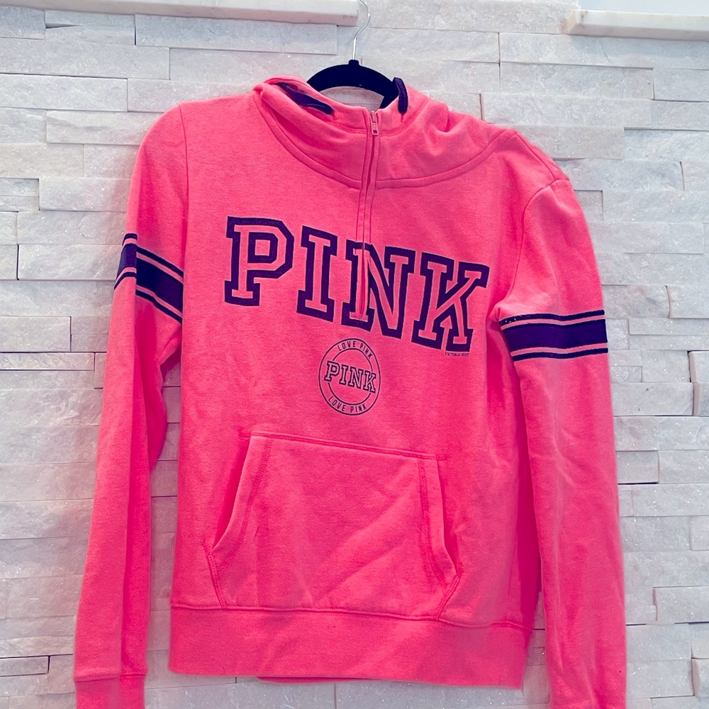 Victorias Secret Pink Sweatshirt Pullover in Pink Size Small
